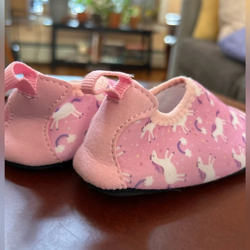 Unicorn Water Shoes | Toddler Girl Size 4/5 | Perfect for Indoor Water Parks!